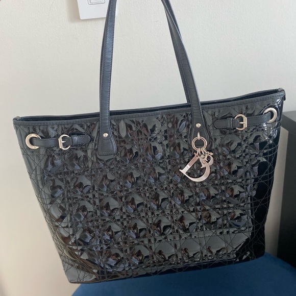 Jumbo Dior Patent Leather tote bag Silver detail - Picture 2 of 8